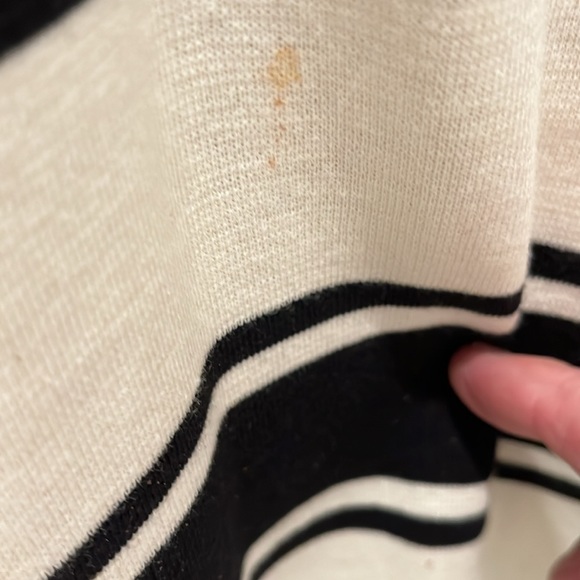 Cotton black/off-white A-line dress new never worn front pockets w/nice buttons - Picture 5 of 12